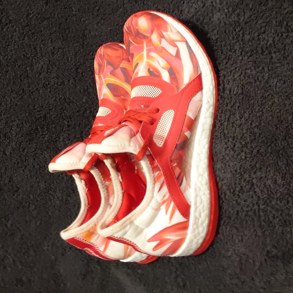 adidas Pure Boost X “Power Red” Floral Workout Running Shoes - Picture 6 of 11